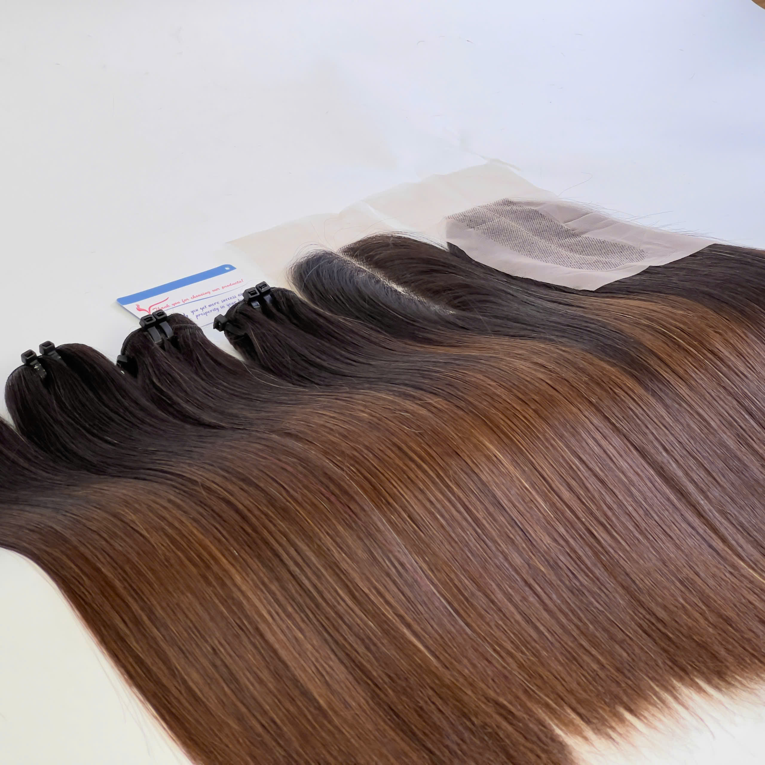 สีน้ำตาลออมเบร