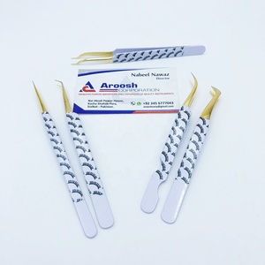 Ensemble de pinces à épiler professionnelles de haute qualité pour extensions de cils, avec embout doré imprimé, logo personnalisé, en acier inoxydable, durable - Product Image 2