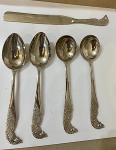 Juego de cubiertos con acabado plateado con mango de diseño para comedor, servicio de Buffet, catering, boda y uso doméstico en la cocina de la India - Product Image 1