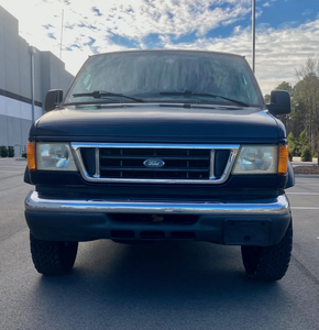 LISTO PARA CONDUCIR - USADO, VOLANTE A LA IZQUIERDA |   Volante a la derecha |   FORD ECONOLINESS E-250 CONVERSION VAN 2004 - Product Image 1