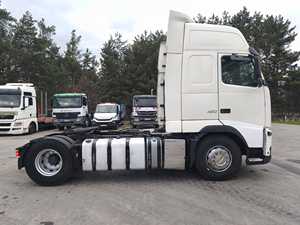 VOLVO (FH12 420 4X2) D'OCCASION 2013 - PNEUS NEUFS STANDARD - TRANSMISSION AUTOMATIQUE - Product Image 2
