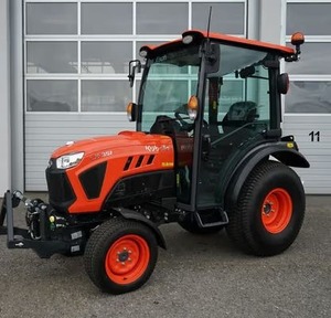 Tractor Kubota lx 351 Usado con Motor de 60HP, Motor de 40HP y Engranaje de 10HP para Granjas, con Ruedas y Función de Caminata - Product Image 3