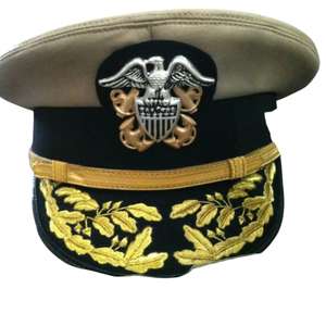 Un casquette de grade correspondant à celui d'un brigadier, d'une circonférence d'environ 56 centimètres. - Product Image 3