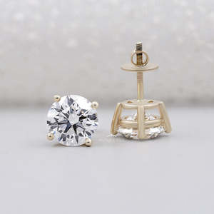 Boucles d'oreilles solitaires en diamant rond certifié IGI avec or jaune, boucles d'oreilles en diamant certifié IGI en or jaune - Product Image 2