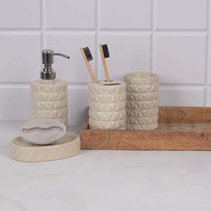 Juego de Baño de Cerámica de Lujo, Creativo y Elegante para Uso Doméstico y en Hoteles, Incluye Portacepillos de Dientes y Jaboneras para Baño - Product Image 4