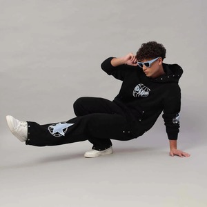Conjunto de chándal personalizado de 100% algodón para hombre, sudadera en blanco con etiqueta privada impresa con Sudadera con capucha para chándal de invierno - Product Image 4