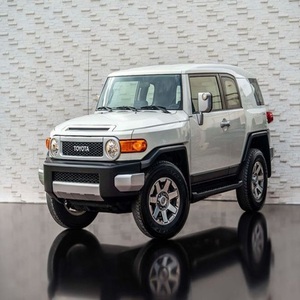 Mejor Oferta 2022 para FJ Cruiser Usado, Diésel, Automático, AWD, SUV, 4.0L, Asientos de Cuero, Interior Oscuro, Neumáticos R17, Volante a la Izquierda - Product Image 1