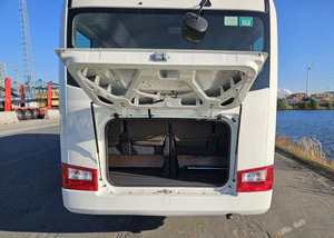 Toyota Coaster d'occasion, 23 places, 4.2L Diesel, manuelle, parmi les plus vendues - Product Image 2