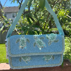 Bolso de mano de noche con cuentas, bolso bordado con cuentas y diseño único hecho a mano - Product Image 5