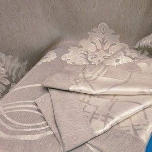 <span class=keywords><strong>Tissu</strong></span> de <span class=keywords><strong>rideau</strong></span> jacquard 2024 <span class=keywords><strong>au</strong></span> mètre-élégant et durable pour les traitements de fenêtre modernes - Product Image 3