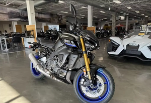 VENTAS - Motocicleta Deportiva Yamaha MT-10 SP - Product Image 3