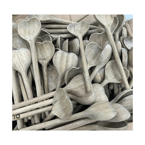 ช้อนตักซุปไม้ด้ามจับยาววัสดุธรรมชาติทำมือผลิตจากเวียดนาม - Product Image 1