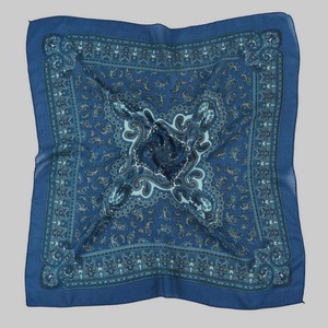 Pañuelo Cuadrado de Verano con Logotipo Personalizado, Impresión Digital a Color, Pañuelo para la Cabeza y el Cabello, Agradable al Tacto, Duradero, para las Cuatro Estaciones, Accesorios Unisex - Product Image 3