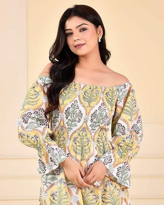 สีเหลือง