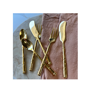 Couverts en acier inoxydable avec manche en bois Cadeaux Boîte d'emballage noire Couverts Ensemble de couverts personnalisés Meilleure vente Vente - Product Image 6