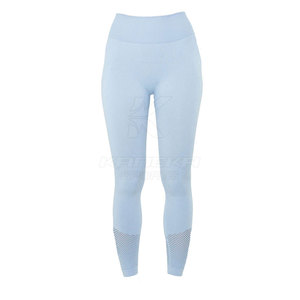 Nuevo Conjunto de Yoga para Mujer, Diseño Frontal Sólido de Primera Calidad, Personalizable, Spandex/Poliéster Transpirable de Alta Calidad - Product Image 4