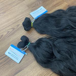 Extensiones de cabello ondulado natural de tendencia caliente Cabello humano vietnamita sin procesar de alta calidad Sin desprendimiento Sin enredos - Product Image 2