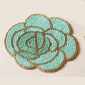 Posavasos de diseño de cuentas de vidrio hecho a mano 2025, protección de mesa decorativa de flores con cuentas multicolor y alfombrilla y almohadilla de regalo - Product Image 5