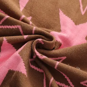 Selimut rajut motif bintang coklat, selimut lempar halus elastis online murah dicuci kualitas tinggi merah muda