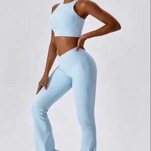 Vêtements de sport grande taille pour femmes, ensemble de vêtements de yoga personnalisés avec logo, ensemble de yoga personnalisé pour femmes, vêtements de sport de haute qualité - Product Image 1