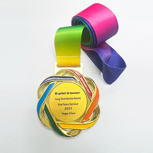 Medalla de Premio de Metal Plateado con Impresión UV para Regalos de Ferias Comerciales y Regalos de Bienvenida - Product Image 1