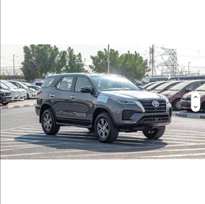 Offre Spéciale 2024 – Toyota Fortuner SUV d'occasion – Véhicule familial 4x4 tout-terrain fiable - Product Image 3