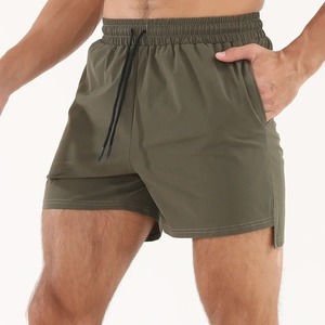 Nuevo estilo de verano para hombres Waffger moda casual deportes al aire libre estilo de playa pantalones cortos con cordón de color sólido - Product Image 3