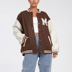 Veste universitaire surdimensionnée à manches longues pour femmes 100% cuir pur travail avec impression de patchs personnalisés et expédition rapide - Product Image 3