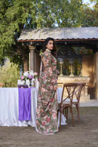 Sari estampado elegante en tela de mármol sin peso con borde de encaje de perlas y blusa coordinada para mujeres B2B suministro a granel - Product Image 3