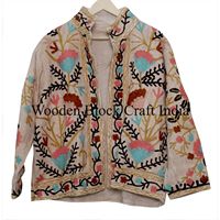 Veste matelassée pour femme de haute qualité, faite à la main, automne-hiver, broderie Suzani, courte, en tissu de coton tricoté, boutons, rayures ethniques
