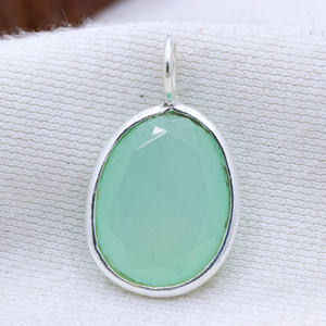 Pendentif pour femme en argent sterling 925 massif, fait main, avec pierre précieuse de calcédoine naturelle de forme géométrique, style bohème, vente en gros - Product Image 4