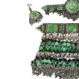 Elegant <b>Green</b> Gold Leaf Inspired Vintage Earrings <b>Set</b> for Women Silver Plated Alloy Anniversary Engagement Wedding Party Jewelry - Product Image 2