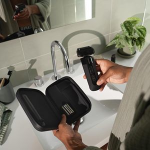 Afeitadora eléctrica USB-C para hombre con dos cabezales de cuchillas intercambiables, recortadora de barba de cuatro cuchillas suave, afeitadora Fa en alemán - Product Image 3