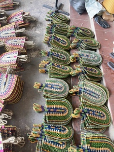 Ventilateurs de Ninh Binh tissés à la main de qualité supérieure pour le flux d'air d'urgence instantané et l'accessoire de scène théâtrale pour l'événement de mariage - Product Image 4