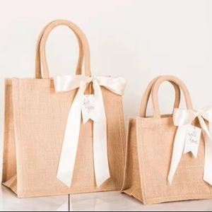 Bolsa de regalo de yute de calidad premium ecológica 100% reutilizable para productos textiles y de cuero hechos de material de Yute natural Premium - Product Image 1