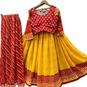 Hint etnik giyim jakarlı pembe renk Lehenga Choli ile Dupatta ile ağır dokuma Zari çalışma Lehenga