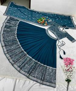 Exclusivo trabajo de secuencia de bordado de seda de rayón banarasi lehenga choli con dupatta mejor precio Ropa Étnica mujeres indias tienda de ropa - Product Image 5