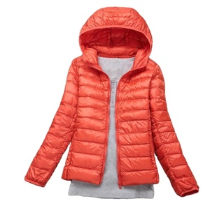 Chaqueta acolchada de algodón tejida de lona ecológica gruesa con capucha delgada cálida para exteriores de invierno más nueva con sombrero desmontable para mujer - Product Image 5