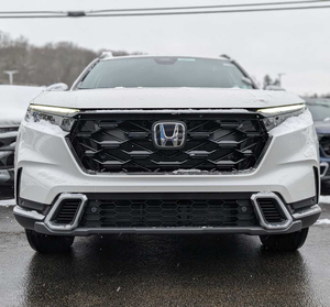 Oferta de Valor Insuperable: Honda CR-V Híbrido Turbo Sport Touring AWD SUV 2026 con Asientos de Cuero Oscuros y Volante a la Izquierda - Product Image 1