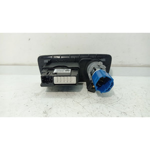 AUDI Q3 Serie (F3B) 83A035726 DADA (18>) PUERTO USB - Product Image 4