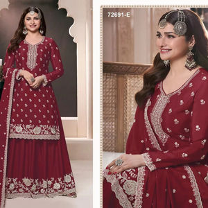 Traje Sharara de diseñador tradicional indio para mujer para Bodas de verano, trabajo de secuencia bordada para funciones de fiesta de boda indio - Product Image 1