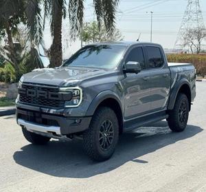 FORD Ranger Raptor 2021 d'occasion, titre propre, spécifications GCC, sous garantie et contrat d'entretien, état impeccable - Product Image 1