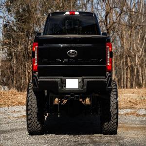 Ford F-250 Super Duty Lariat 2023, 4x4, Caja de Cambios Automática, Título Limpio, Sin Accidentes, con Bajo Kilometraje, Listo para Envío - Product Image 3