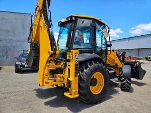 Nueva Retroexcavadora JCB 3CX Sitemaster Pro con Alta Potencia y Fuerza de Excavación para Trabajos de Construcción Pesada - Product Image 3