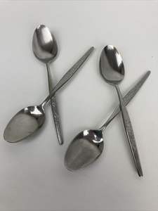 Cuillère de mariage en acier inoxydable pur à long manche, parfaite pour les ustensiles de cuisine, les articles d'hôtellerie, la vaisselle, les accessoires de couverts - Product Image 5