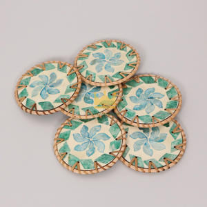 Plaque de dessous de verre en rotin nacre et banquets Accessoires de maison en gros Artisanat du Vietnam - Product Image 1