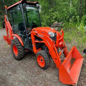 ซื้อ B2650 Kubota วันนี้และเพลิดเพลินไปกับการจัดส่งที่รวดเร็วพร้อมประสิทธิภาพคุณภาพระดับพรีเมียมสำหรับความต้องการทางการเกษตรและการทำฟาร์มทั้งหมดของคุณ - Product Image 1