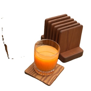 Tapis d'isolation thermique antidérapant japonais créatif rond en bois massif sous-verre 4 pièces avec support de S C I - Product Image 4