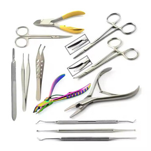 Kit Profesional Manual de Podología con 12 Instrumentos para Podólogo y Pedicura, Juego de Instrumentos de Acero Inoxidable - Product Image 1