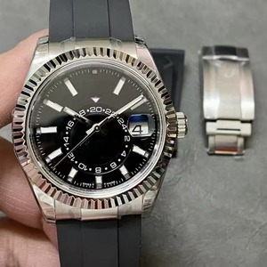 Wholesale of premium sapphire crystal <b>watch</b> <b>cases</b> featuring the 3132 movement, multi-time zone automatic mechanical <b>watches</b> - Product Image 5